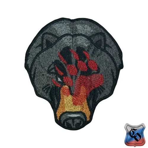 Шеврон Медведь с лапой вышивка